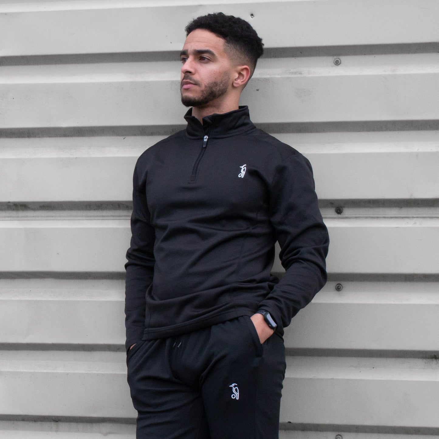 PERFORMANCE MID LAYER BLACK