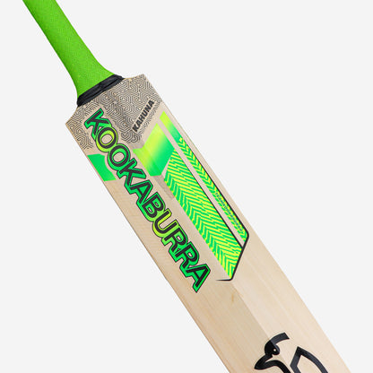 KAHUNA PRO PLAYERS EDITION JUNIOR CRICKET BAT
