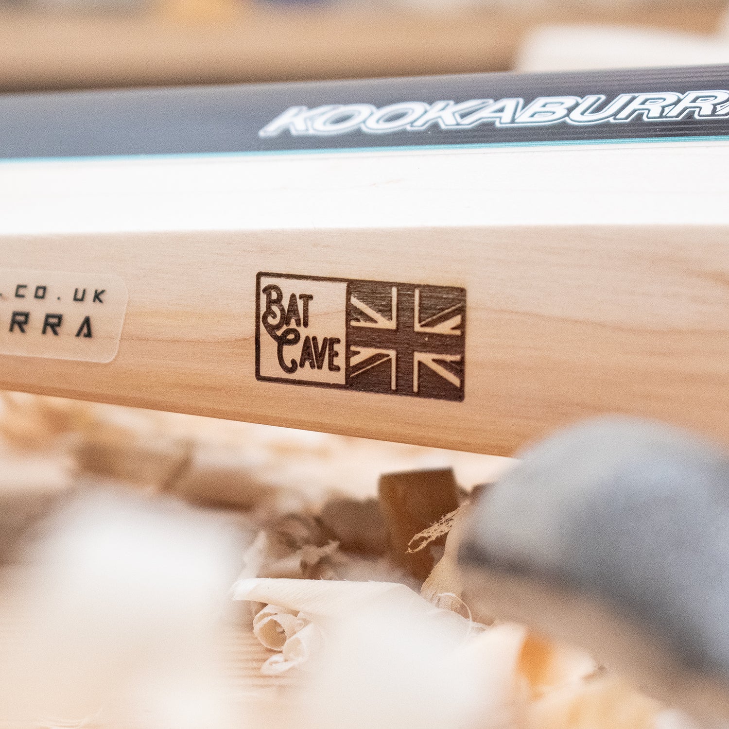 ICON EDITION CRICKET BAT SH