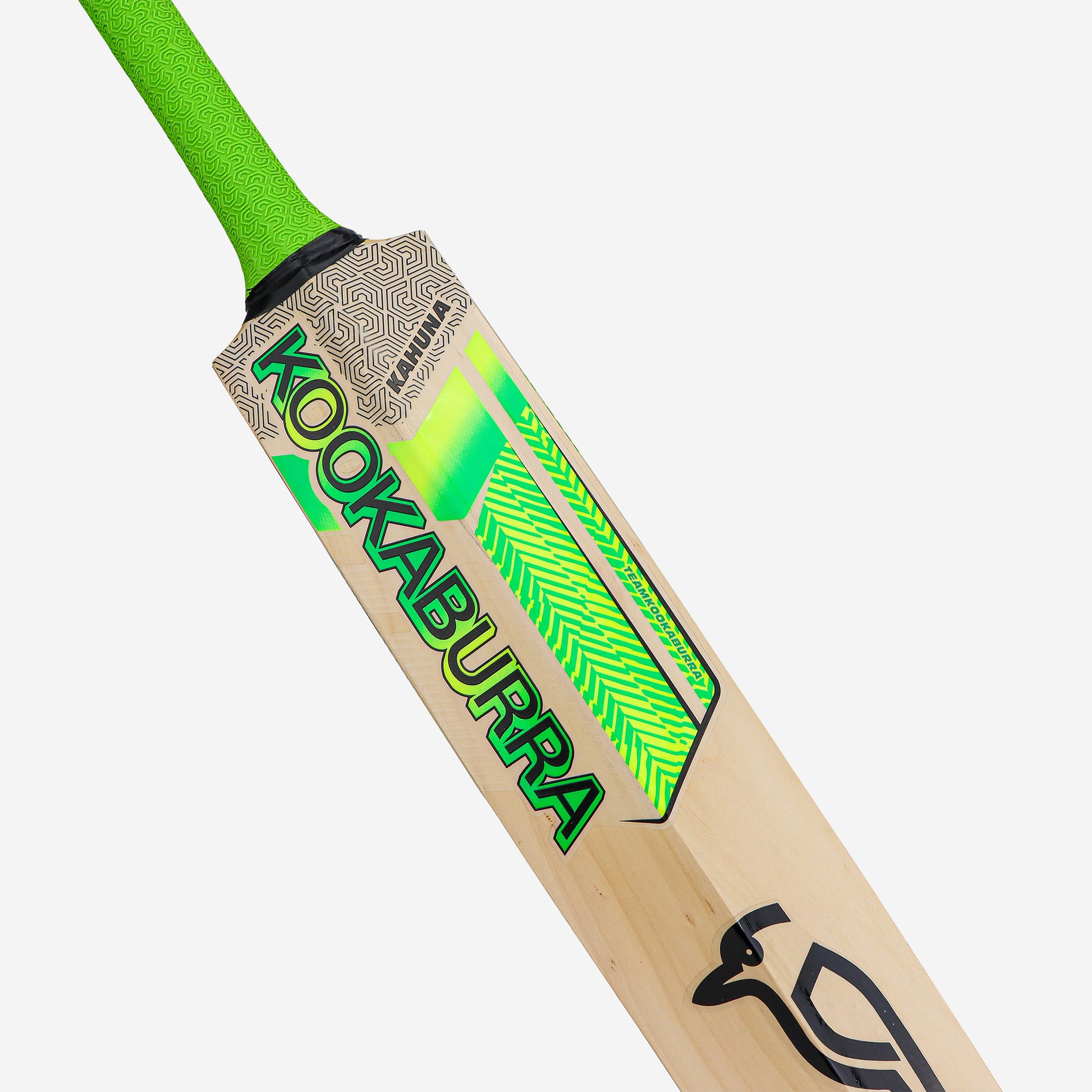 KAHUNA 6.2 ULTRA CRICKET BAT