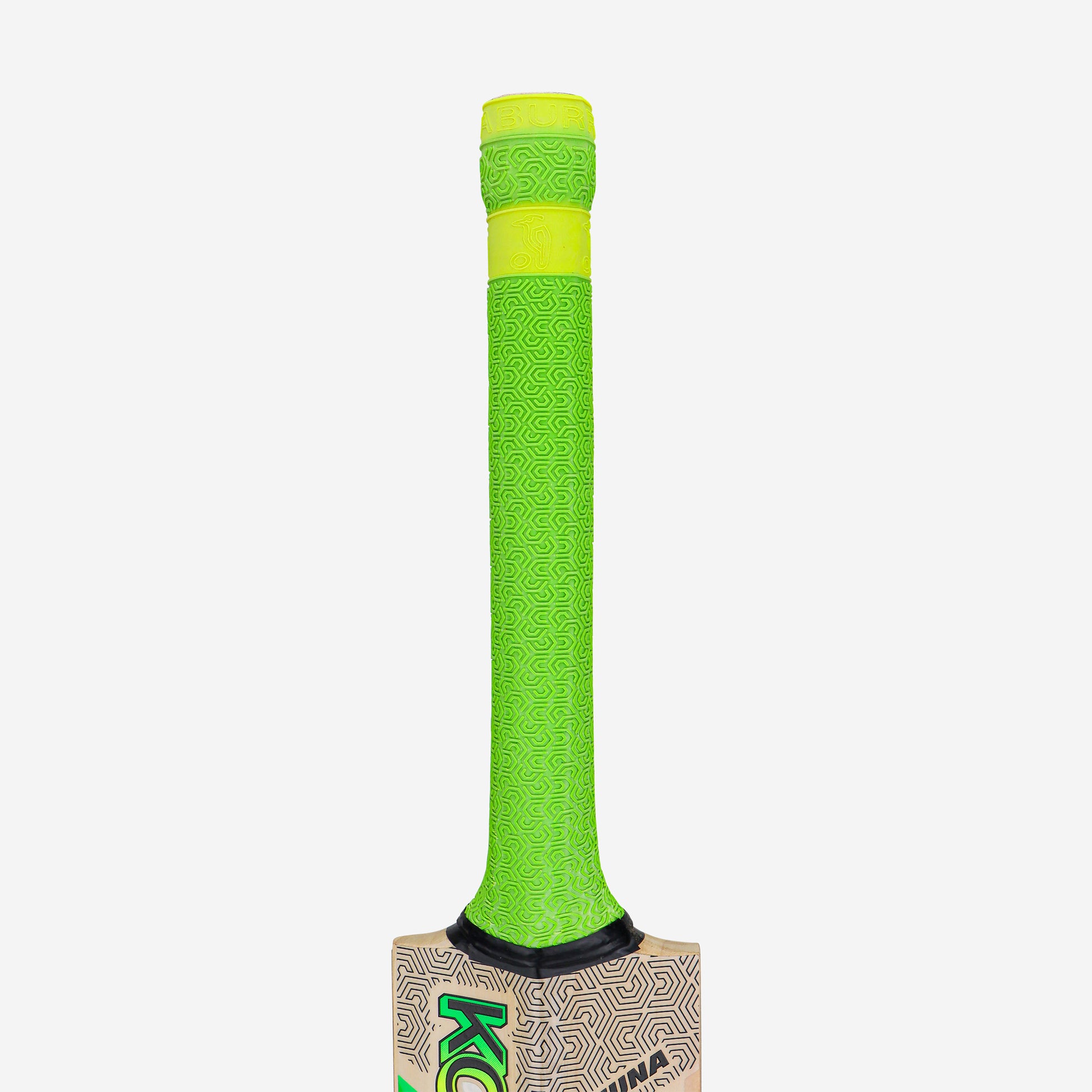 KAHUNA PRO 1.1 PLAYERS SELECT JUNIOR CRICKET BAT
