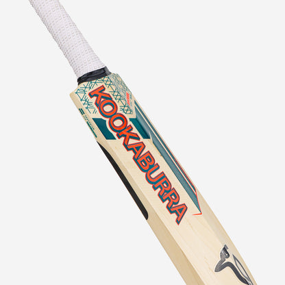 NICKEL PRO 1.1 PLAYERS SELECT JUNIOR CRICKET BAT