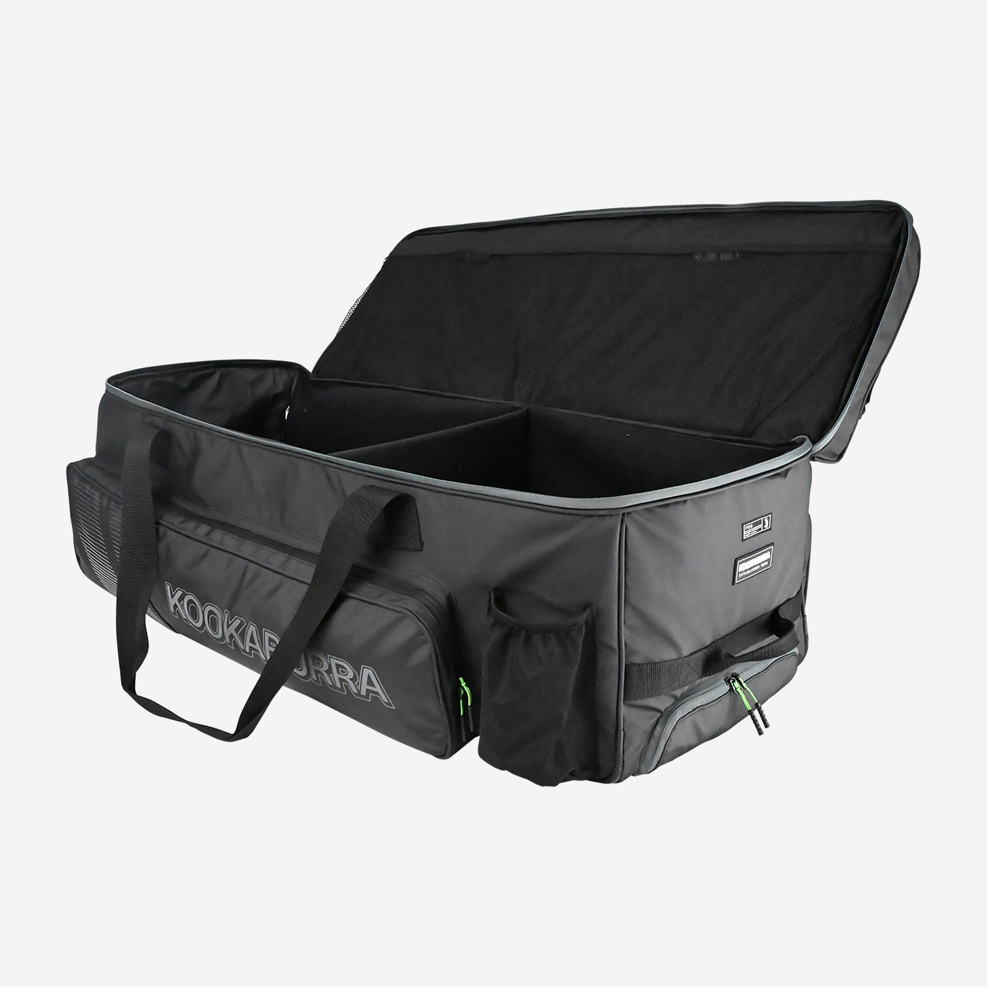 PRO PLAYERS CRICKET WHEELIE BAG BLACK
