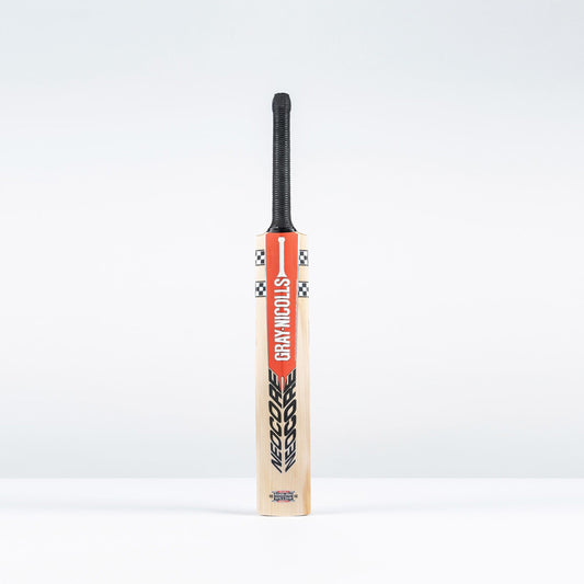 NEOCORE 500 Black Junior Cricket Bat