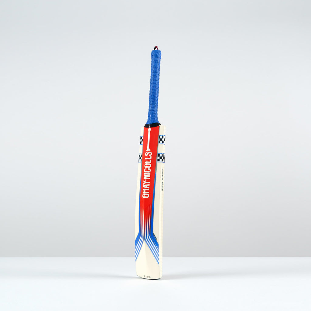 Stratos 1.0 Thunder Junior Cricket Bat