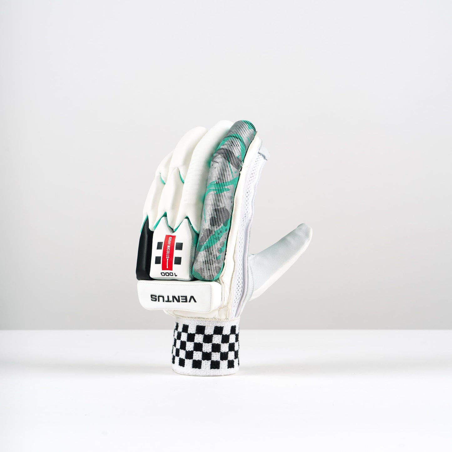 Ventus 1.0 1000 Batting Gloves