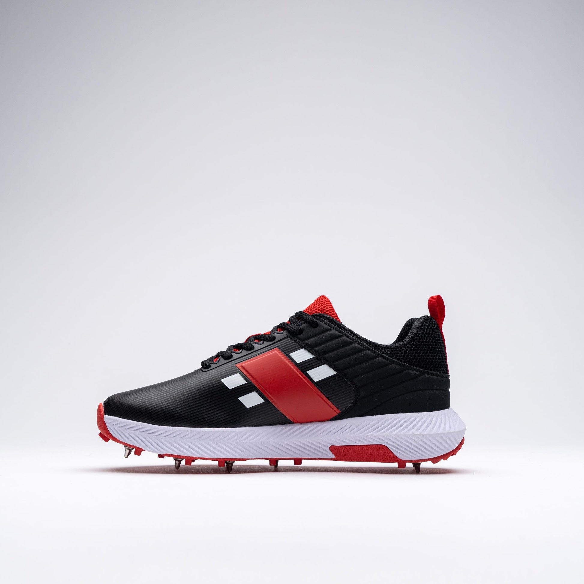 Players 3.0 Black Adult Spike Shoes