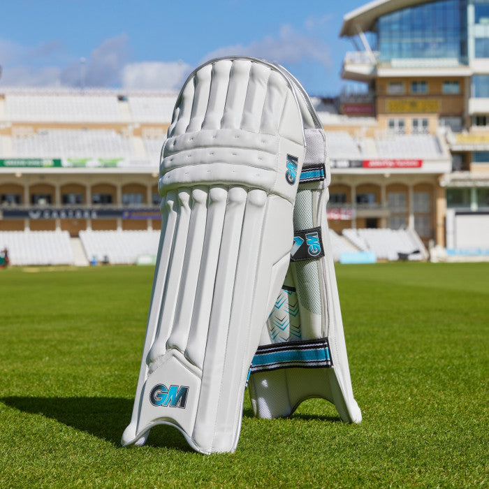 DIAMOND 606 BATTING PADS
