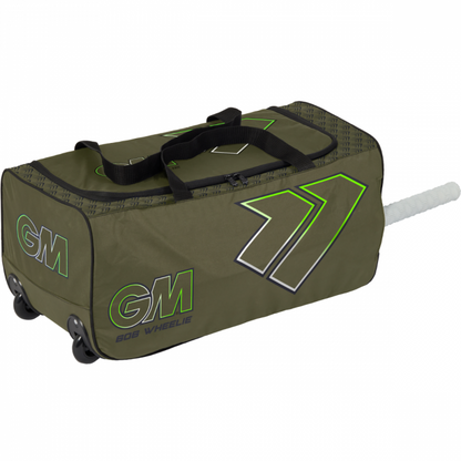 606/DIAMOND WHEELIE BAG