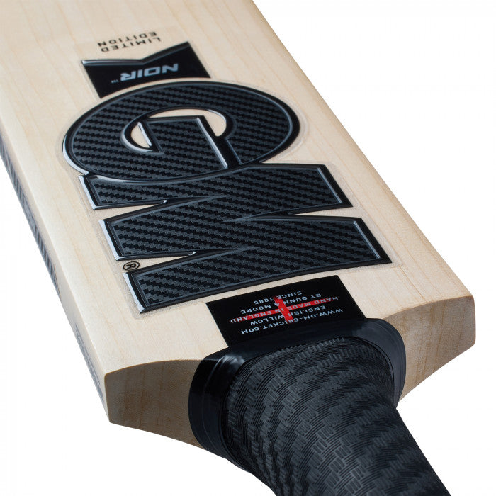 GM Noir Cricket Bat